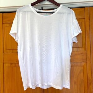 Women's Tommy John White T-shirt in Size Medium Second Skin